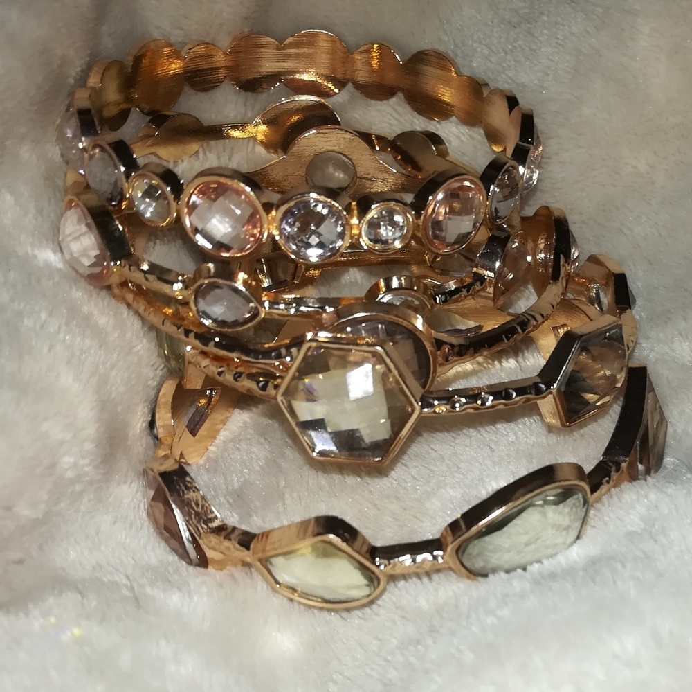 ROSE GOLD STONE BANGLES